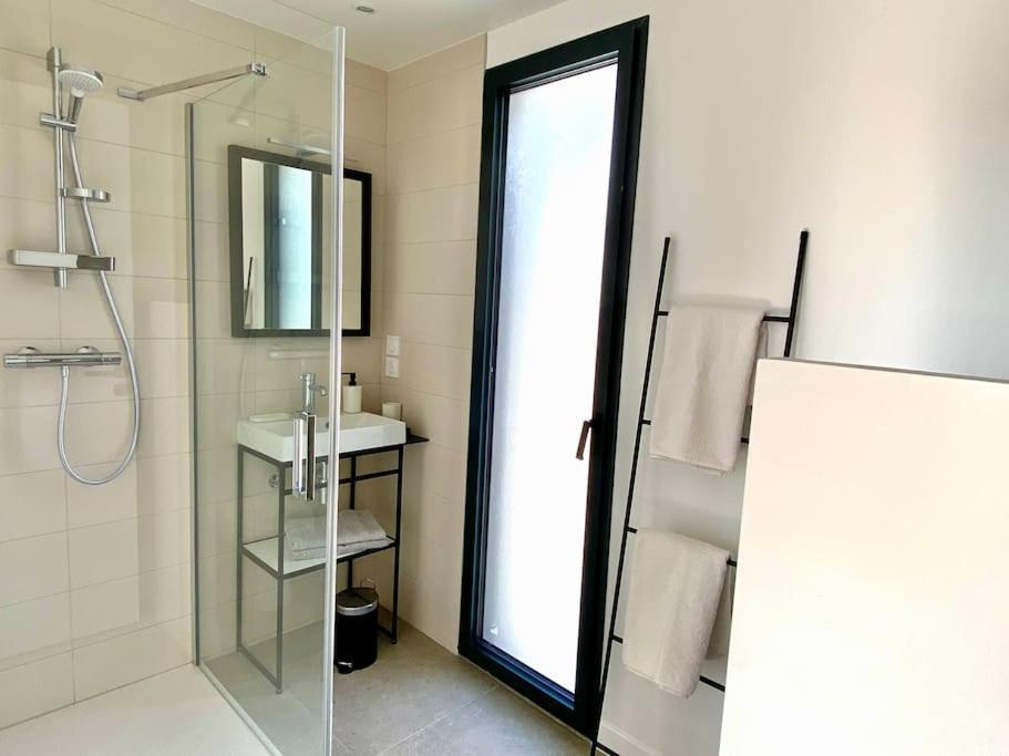 Ferienwohnung Magnifique T2 Neuf, Proche Gare, Parking Facile Vannes Exterior foto